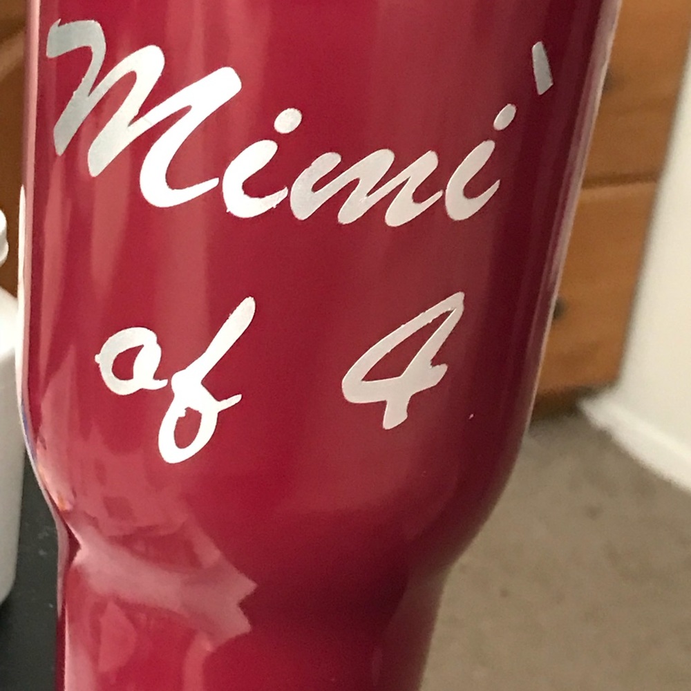 Meet your Posher, Yvonne